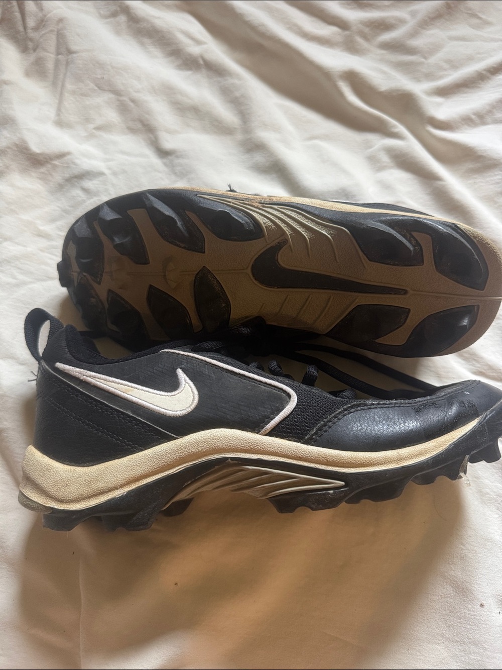 Nike Black and Cream Kids Athletic Cleats